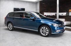 Volkswagen Passat Variant 2,0TDI DSG, Navi,LED, Masáž