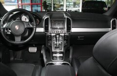 Porsche Cayenne S, vzduch, PDCC, PTV, BOSE