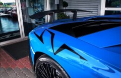Lamborghini Aventador SV Roadster LP 750-4
