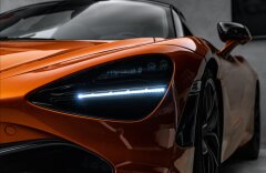 McLaren 720S V8 Bi-Turbo, Lift, karbon paket, B&W