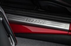 Ferrari Portofino Rosso Portofino, karbon/LED, Alcantara