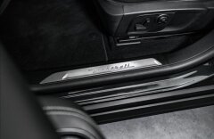 Maserati Levante S, Zegna edition, panorama, B/W sound