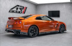 Nissan GT-R Black edition