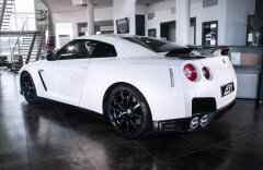 Nissan GT-R Black edition, Recaro, Kamera