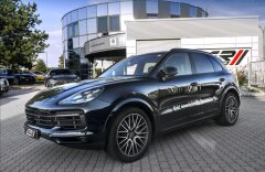 Porsche Cayenne LED Matrix, Bose, panorama, Sport chrono, ACC