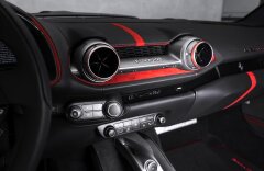 Ferrari Ostatní 812 Superfast, karbon paket
