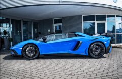 Lamborghini Aventador SV Roadster LP 750-4