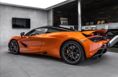 McLaren 720S V8 Bi-Turbo, Lift, karbon paket, B&W