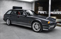 BMW M5 E34 Touring, manuál 6st.
