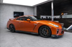 Nissan GT-R Black edition