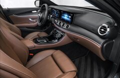 Mercedes-Benz Třídy E E 300 e 4MATIC Avantgarde