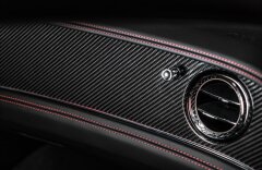 Bentley Flying Spur V8 S Mulliner, karbon, pano, TV