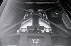 Audi R8 5,2 FSI Plus*Keramiky*B&O*Full Carbon