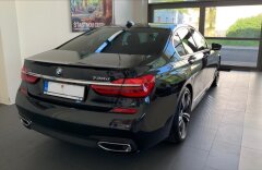 BMW Řada 7 730d xDrive M-paket, business, servis, CZ
