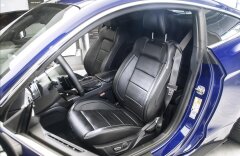 Ford Mustang GT 5.0 V8 Premium, výfuky Borla, kovaná 20" kola