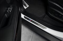 BMW X6 M50d xDrive, head-up, nezávislé top.