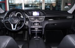 Mercedes-Benz Třídy E 250 CDI Avantgard 4x4, vzduch, servis 6let/12