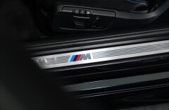 BMW Řada 6 640d coupe M-paket, alcantara