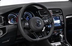 Volkswagen Golf R 4motion DSG, Dynaudio, CZ