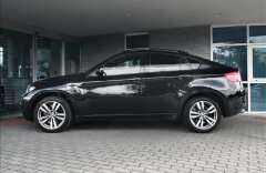 BMW X6 M Servodovíraní, Kamera