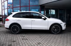 Porsche Cayenne Diesel vzduch, PDLS, panorama, Burmester