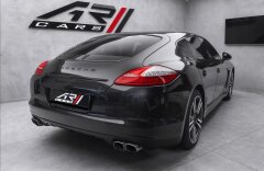 Porsche Panamera Turbo S, keramiky, Burmester, nezávislé top., CZ