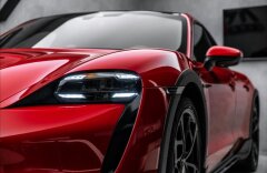 Porsche Taycan 4S Sport Turismo, Sport Chrono, Pano
