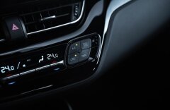 Toyota C-HR 1,8 1.8-I-VVTi HYBRID STYLE SELECTION