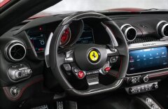 Ferrari Portofino Rosso Portofino, karbon/LED, Alcantara