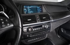 BMW X6 M50d xDrive, head-up, nezávislé top.