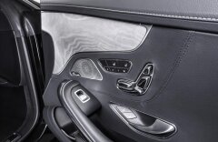 Mercedes-Benz Třídy S S63 amg coupe 4M  Swarowski, Pano, kamera 360°, TV