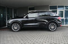 Porsche Cayenne S, vzduch, PDCC, PTV, BOSE