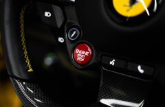 Ferrari F8 3,9 TRIBUTO, SPIDER, LIFT, KAMERA, ZÁRUKA