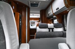 Laika  KREOS 7009 3,0D 130kW, Max výbava  obytný automobil