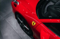 Ferrari 458 4,5 ITALIA, ROSSO CORSA, NAVI, LED