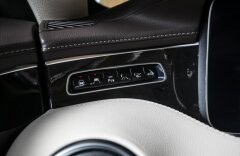 Mercedes-Benz Třídy S SWAROVSKI, BURMESTER