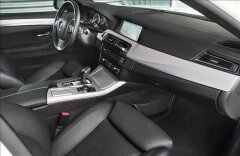 BMW Řada 5 Head Up CZ  M 550D xDRIVE Odvětr.sed.