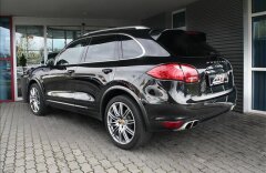 Porsche Cayenne S, vzduch, PDCC, PTV, BOSE
