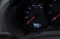 Porsche Boxster 2.7 sportovní výfuky, PDLS, Alcantara, navigace