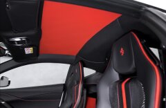Ferrari Ostatní 812 Superfast, karbon paket