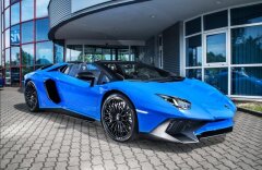 Lamborghini Aventador SV Roadster LP 750-4