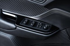 Toyota C-HR 1,8 1.8-I-VVTi HYBRID STYLE SELECTION