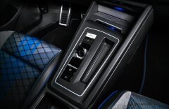 Volkswagen Golf R 320PS DSG 4M, R-Performance