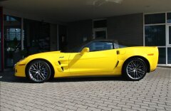 Chevrolet Corvette ZR1, Akrapovic