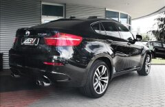 BMW X6 M Servodovíraní, Kamera