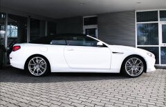 BMW Řada 6 4,4 650i kabrio, individual, max výbava