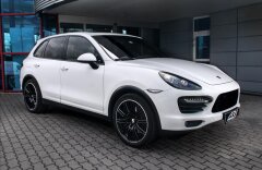 Porsche Cayenne Diesel vzduch, PDLS, panorama, Burmester