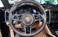 Porsche Cayenne Diesel, vzduch, LED PDLS, panorama, ventilace, BOS