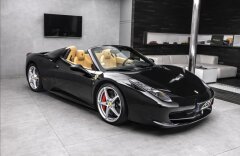 Ferrari 458 Spider, lift systém, záruka 7/2018