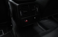 Porsche Taycan Turbo S, keramiky, karbon, PDCC, Matrix